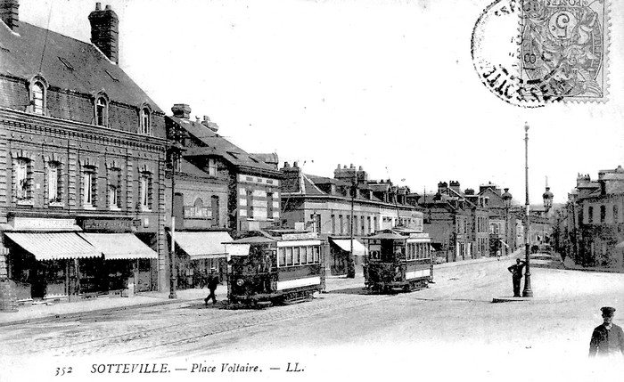 Tramway place Voltaire à Sotteville-lès-Rouen
